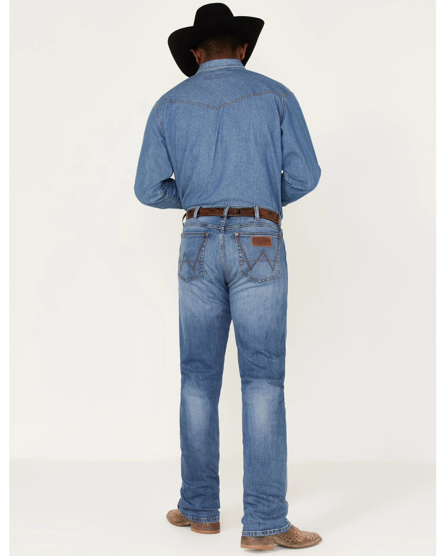 Wrangler Retro Men's Llano Light Medium Wash Stretch Slim Bootcut Jeans 6 Wrangler Retro Men's Llano Light Medium Wash Stretch Slim Bootcut Jeans - Image 4